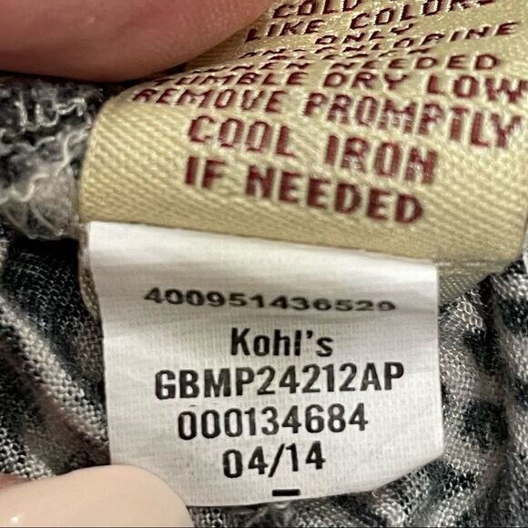 Mudd Geometric Loose Fit Baggy Shorts Cream And Black Size 14.5 - Picture 8 of 9